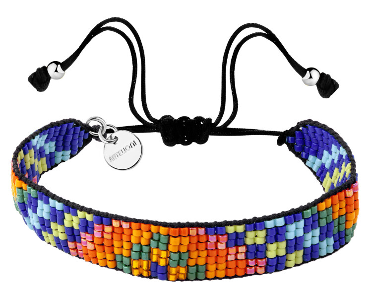 Náramek s prvky z pozlacené mosazi a se skleněnými korálky